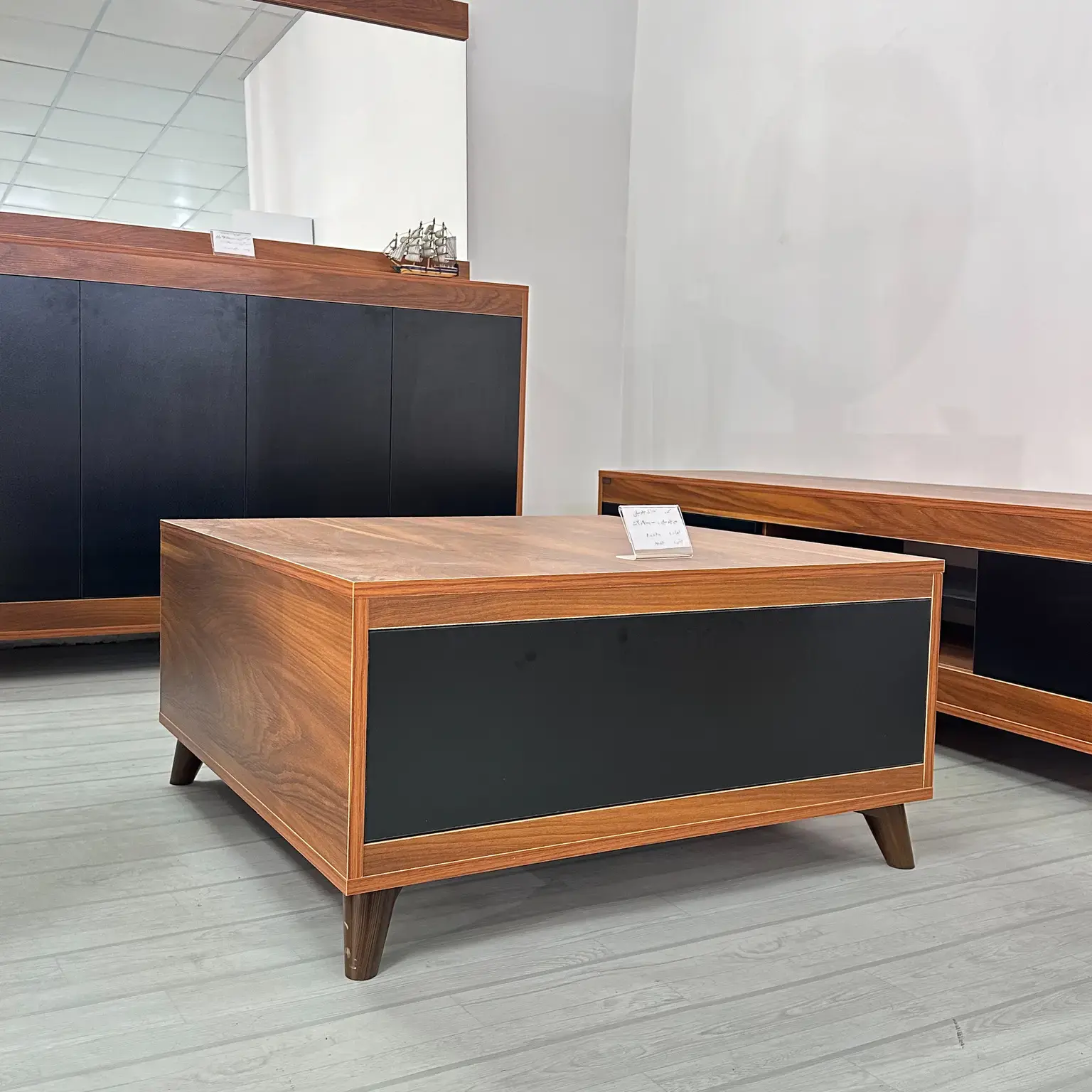 جلومبلی مدل پیشانی دار