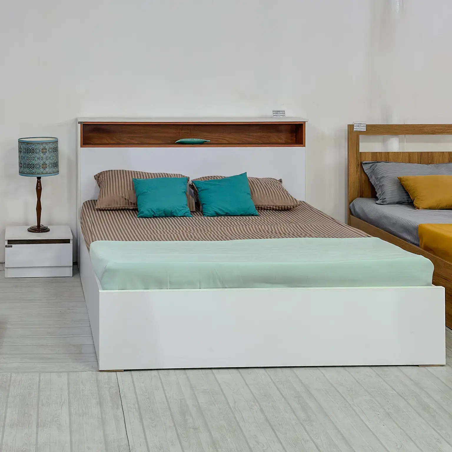 تخت دو نفره باکس دار