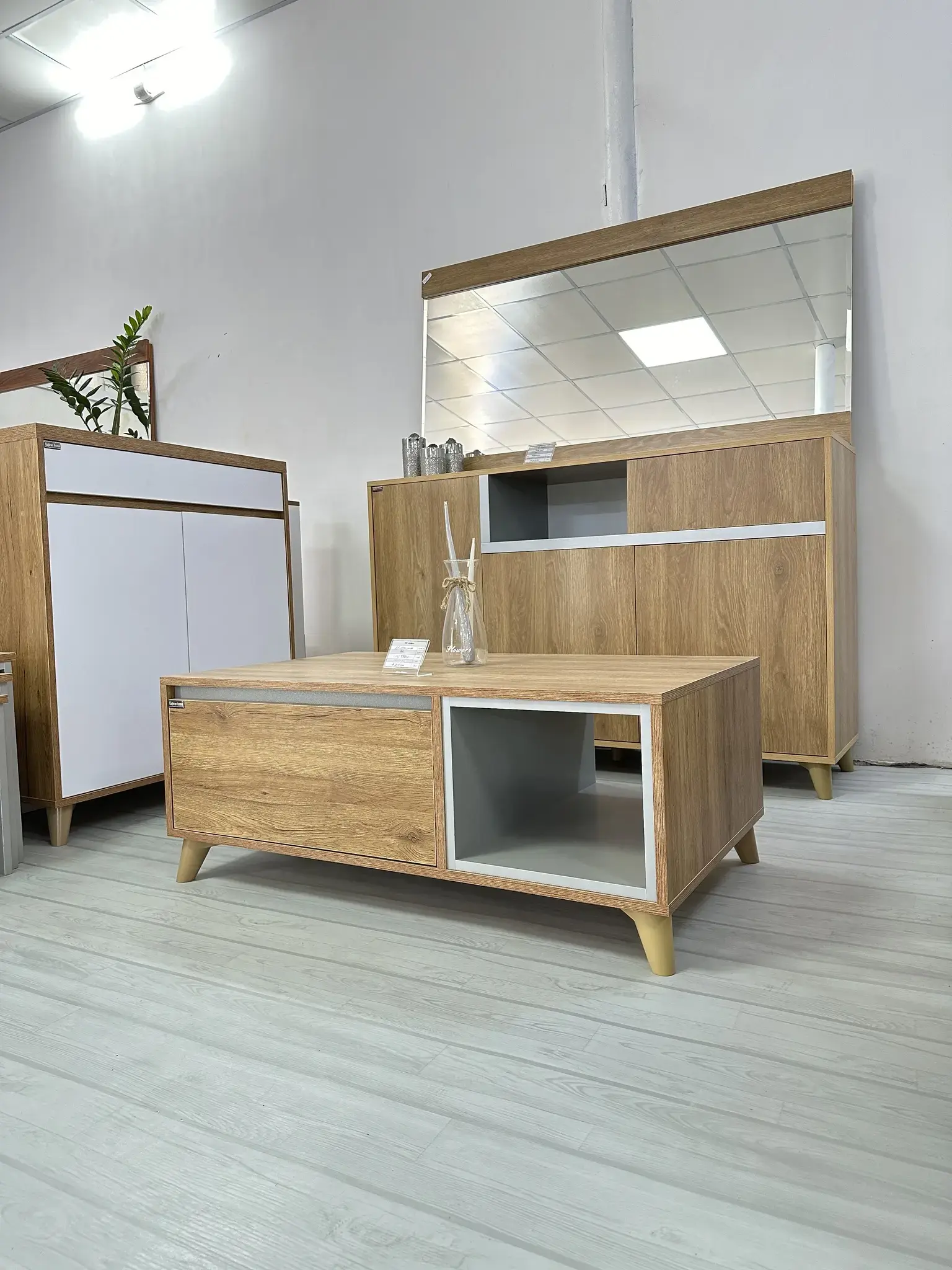 میز جلومبلی مدل دو باکس بغل