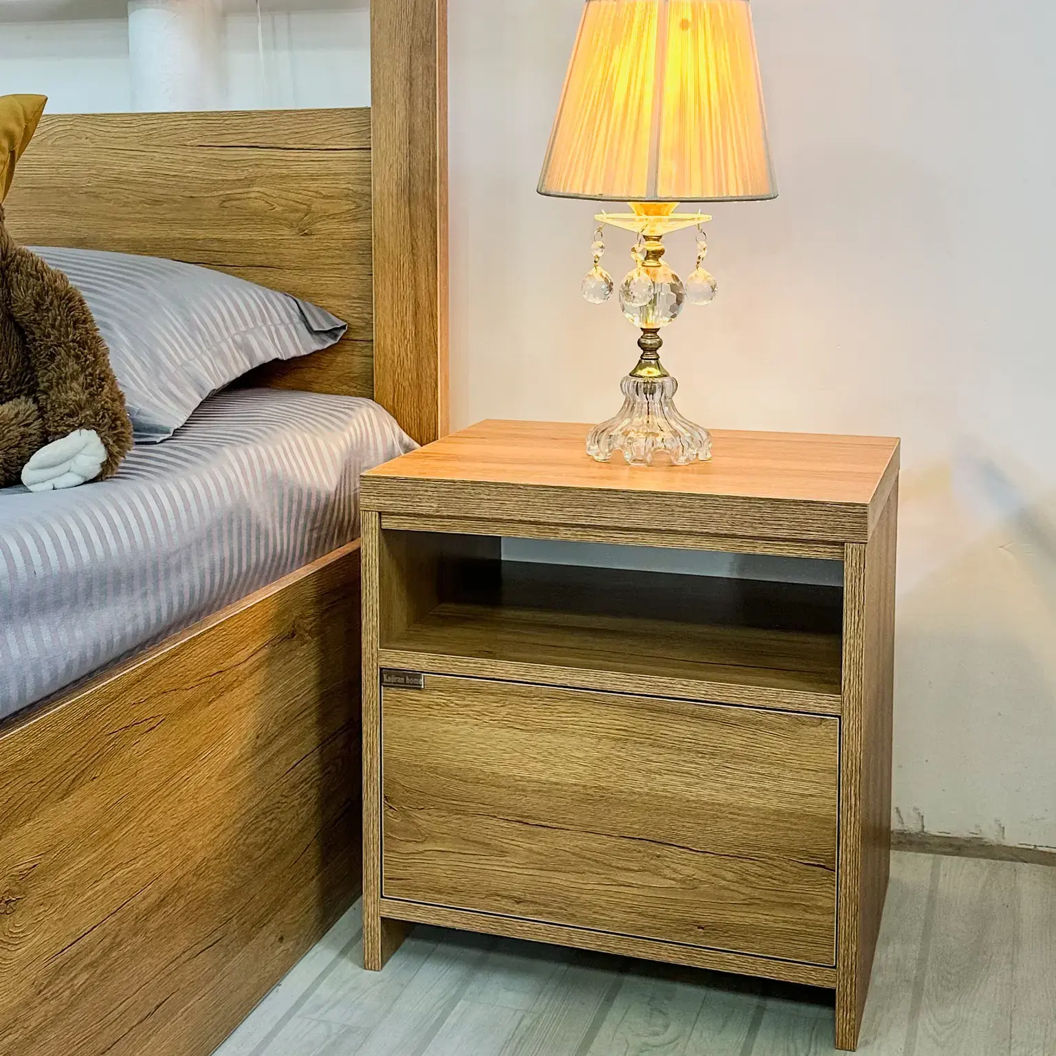 پاتختی مدل تک کشو